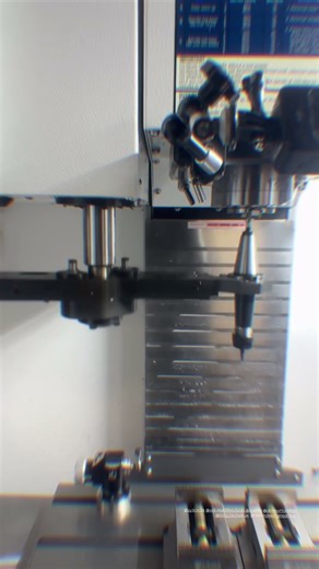 Syil X7 Tool change at 240fps :) #syilx7 #cnc #cncmachine #cncmill