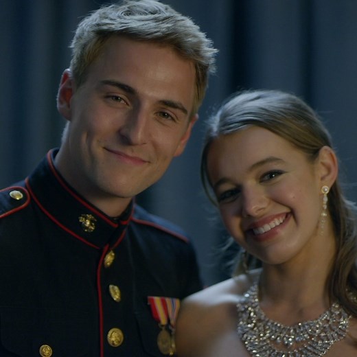 Secrets of a Marine's Wife is on your 📺 NOW (8/7c)! Drop a 🇺🇸, if you’re watching! | Lifetime