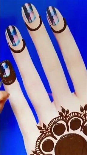 Beautiful mehndi design from old lid #mehndi #hennatatto #mehandi