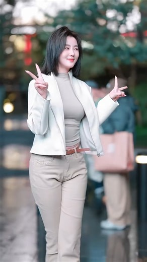 Fashion BBMM on Reels