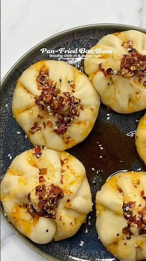 Spicy Pan-Fried Bao Buns: A Recipe You Can't Resist!