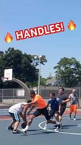 Hooper’s HANDLES are NICE! 🔥🔥 #basketball #crossover #anklebreakers #handles #nutmeg #topplays