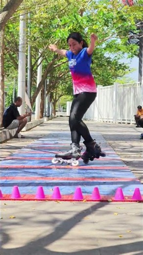 Broad daylight #inline #inlineskating #rollerskating #skating