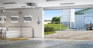 Improve health and sustainability in farming with LINAK actuators