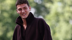 French defender Benjamin Pavard joins OM on deadline day - GuardianTV