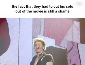 Niall Horan Teenage Dirtbag Performance with One Direction