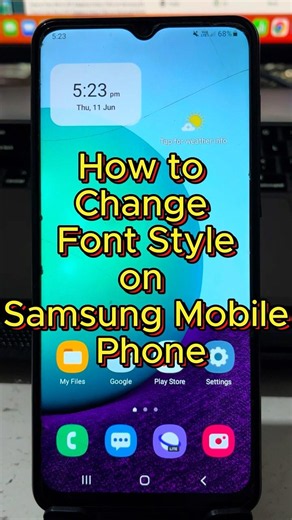 How to Change Font Style on Samsung Mobile Phone #shorts