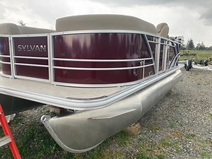 SYLVAN MIRAGE 8520 LZ 2024 New Boat for Sale in Athens, Ontario - BoatDealers.ca