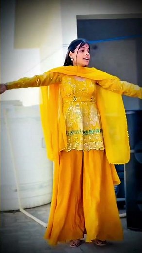 Bhirad ladgi Haryanvi Dance #dance #trendingshorts #haryanvisong #haryanvi #shortsdance #shortvideo