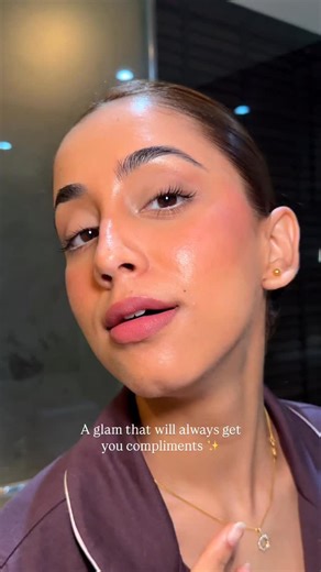 Param on Instagram: "This routine never fails! Tried and tested on multiple flights🤍 Comment for links ✨ : . . . . #explorepage #fyp #foryoupage #makeuplooks #glam"