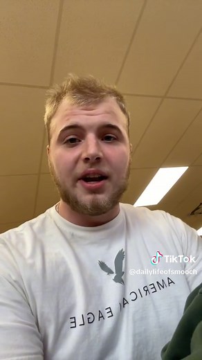 smooch (@dailylifeofsmooch)’s videos with original sound - smooch