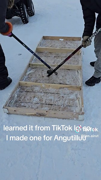 Create Your Own Box Hockey Game Inspired by TikTok