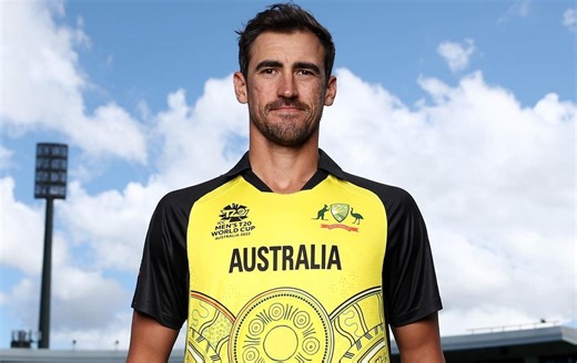 What happened the last time KKR signed Mitchell Starc in IPL 2018?