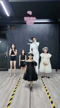 Blind folded random outfit with BYB kid models #bybacademy #thanhhuyennguyen #daotaonguoimau #5G