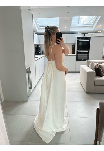 ASOS Bridal Dress Try-On: Stunning Wedding Gowns