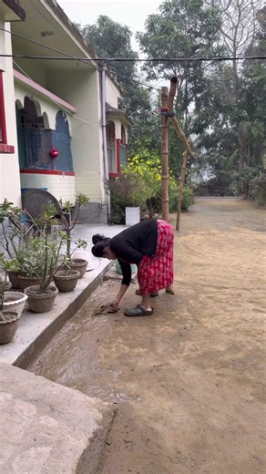 এসব কমেন্ট করো কেন ☹️