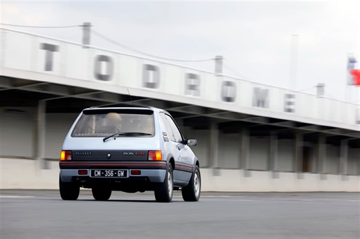 Peugeot 205 GTI (1984-1994) : que vaut-elle sur le marché de l’occasion ?