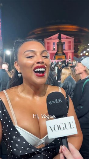 “I am committed to turning looks,” #PalomaElsesser told #BritishVogue at the 2025 #FashionAwards as she (unofficially) awarded herself 2025’s Best Dressed. From the most dramatic thing she’s done for fashion to the best mistake she’s ever made, the model caught up with Vogue on the blue carpet. | British Vogue