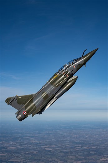 Armée de l’Air et de l’Espace on Instagram: "40 ans d’histoire avec le Mirage 2000 ✈️ Un avion légendaire qui a marqué le cœur et la mémoire des Aviateurs. Dans cette vidéo, revivez avec eux leurs plus beaux instants et souvenirs liés à ce chasseur légendaire. ⤵️ #mirage2000 #aviateurs #40ans #souvenirs"