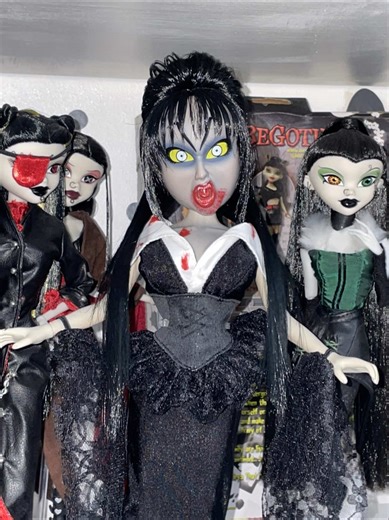 Living Dead Dolls Fashion Victims: Lilith Reroot Tutorial