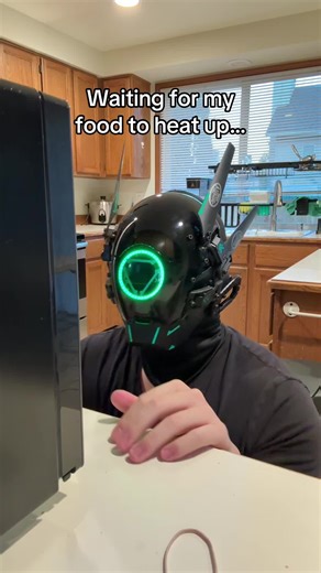 Robot is impatient… 😂😂😂 Beep boop