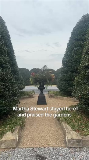 📍Delaplane, Virginia Built in the 1800s by Chief Justice John Marshall. Martha Stewart has stayed as a guest & praised the gardens A paneled den with wood sourced from the White House Priced at $5,000,000 — and worth every detail. 📍 Delaplane, VA | A true American legacy #AshleighEstate #HistoricHomes #VirginiaLuxury #DelaplaneVA #LegacyProperty