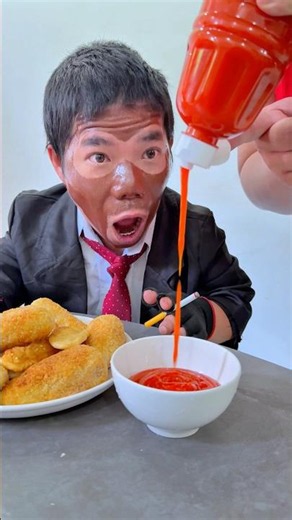 Don’t Waste Food…Even Ketchup😆 食べ物を無駄にしないで…ケチャップだって😆