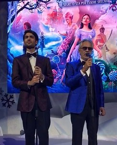 "Fall on me", attraverso le voci di Andrea Bocelli e suo figlio Matteo Bocelli, è la magica protagonista della serata dedicata a Lo Schiaccianoci e i Quattro Regni. #LoSchiaccianociIT | Walt Disney Studios