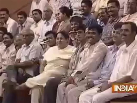 Mohammad Shahabuddin01 on Instagram: ". . . #siwan #bihar #reels #rjd #politics #election #viral #sahab #osamashahab #tejashwiyadav #shabuddinsahab #viralreels"