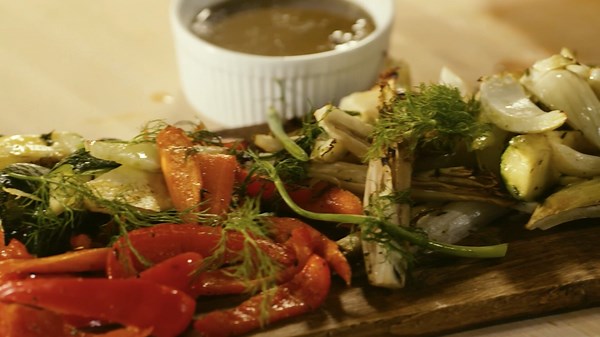 How to Make Smooth Bagna Cauda with Fresh Veggies