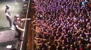 22K views · 468 reactions | Mike Stud always showing his Boston fans love #OnTheRiseTour | JAM'N 94.5 | Facebook