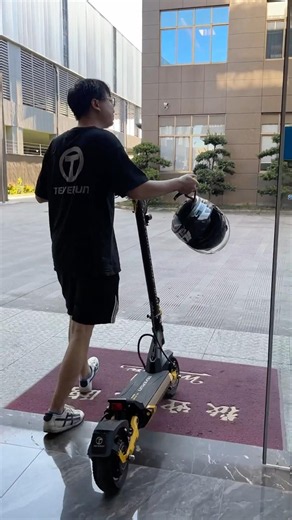 Take a Teverun and experience the true power ❤️‍🔥⛰️ #teverun #escooter #pev #electricscooter #fyp