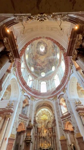 Rediscovering Whimsy in Beautiful Vienna: A Journey of Convenience #ViennaVibes #TravelDiary