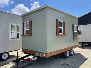 How to buy a true "Tiny House on Wheels" that you can move into and live in for less than $20,000 - GoTinyBeFree: Tiny Homes on Wheels & Freedom