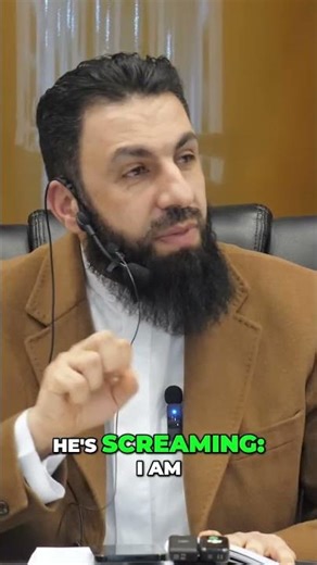 Unbelievable! Man Claims to Be The Mahdi at Mecca! #shorts