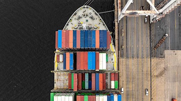 Recession risks persist despite Trump's 90-day tariff pause