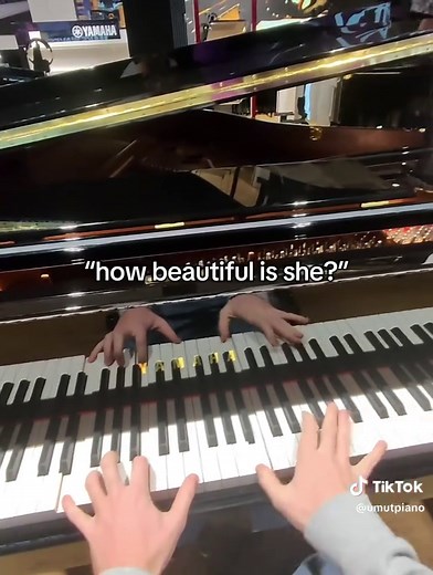 Beautiful Piano Cover of River Flows in You