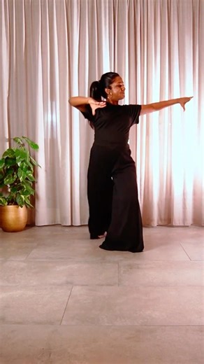 Mangalam | Kandyan Dance #danceshorts #dancecover #traditionaldance #trending DC: @Akash D Yapa