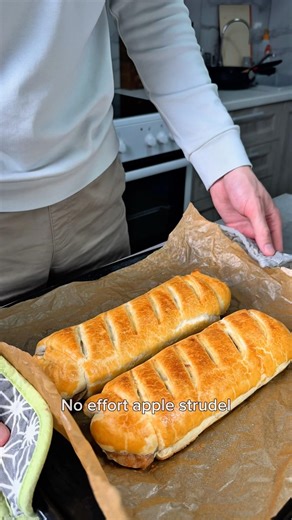 Easy Apple Strudel