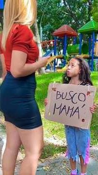 Niña en la calle en busca de su madre. Y recibe esta bendición. Parte1