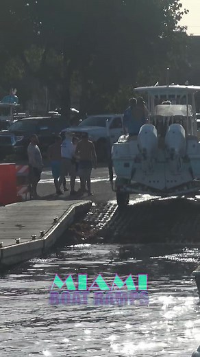Fighting in front of the police... #boatramp #boating #boatlife #boatrampfails #fight #yelling #screaming #BBPD #onscene #notworthit #alltalk #crazy #allday #everyday #onlyintheMIA #miami #miamibeach #miamidade #miamidadecounty #boynton #boyntonbeach #palmbeach #palmbeachcounty #southflorida Broncos Guru Wavy Boats | Miami Boat Ramps
