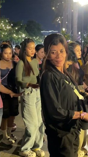 Elegant Traditional Costume & Dance