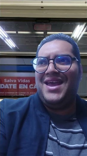 Mi viaje en metro se puso raro #helloween #terror #shorts #pennywise