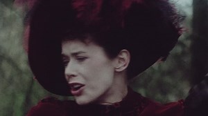 Mysteries - Misterios 1978 Sylvia Kristel vestida, 1080p