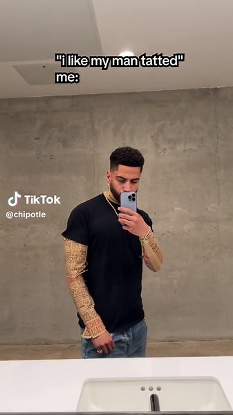 ทำไมคุณถึงดูเหมือนถุง Chipotle?