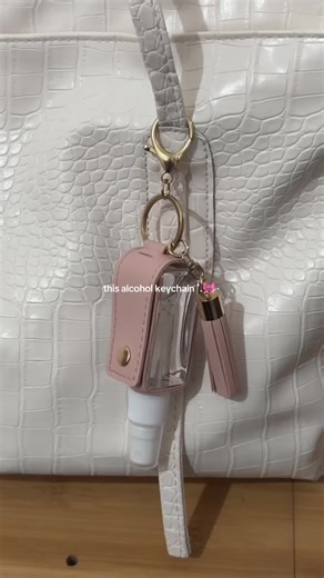 alcohol spray bottle keychain #alcoholkeychain #keychain #anikanik #spraybottle #alcoholspraybottle