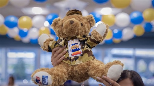 Supporting our military and first responders is part of our #ONECSX culture. Through #CSXPrideInService, our Interns and Leadership Development Associates were inspired to give back by building Operation Gratitude #BattalionBuddyBears for children of #military families. It was a meaningful way to honor our country’s heroes while positively impacting our communities. #NationalInternDay | CSX