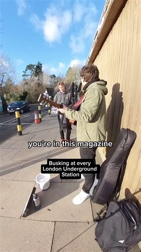 Nice surprise at Moor Park (213 of 272) #busking #london #journey #kindness