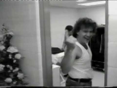 dIRE sTRAITS one world (live)