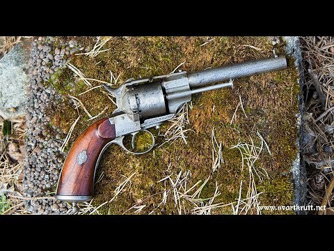 Shooting the 11mm Lefaucheux revolver